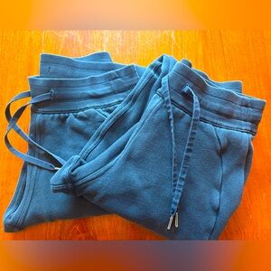 Lot of two lululemon sweatpants size 4 washed black, ankle length.